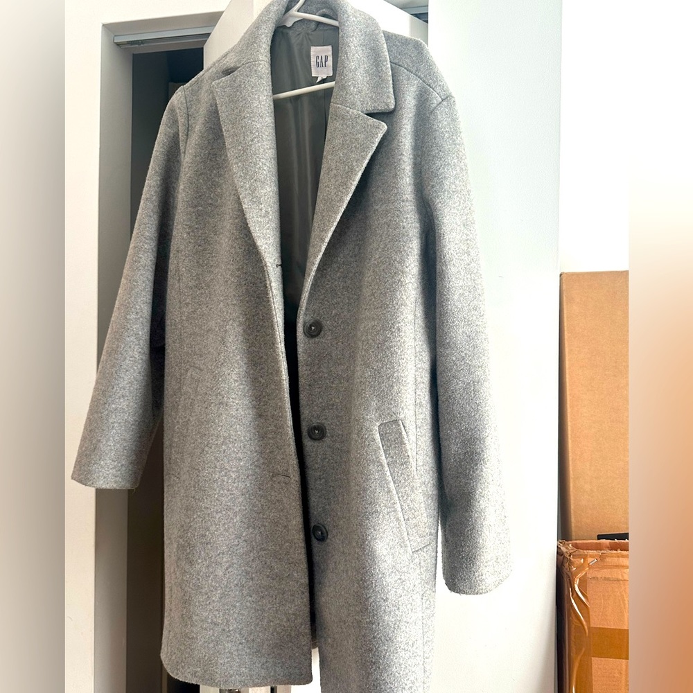 Wool gap coat size XL, gray color